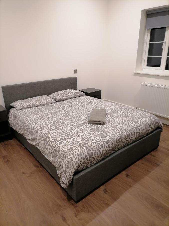 Stunning Rooms By Nine Elms Station London Eksteriør bilde