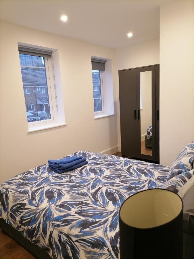 Stunning Rooms By Nine Elms Station London Eksteriør bilde